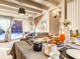 HelloCHALET - Piccolo Giglio Chalet，位于瓦托内切的酒店