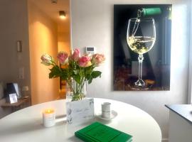 Modern Elegance in historical City Center，位于特里尔的公寓