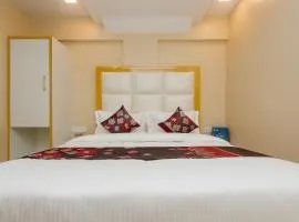 Hotel O Royal Inn Near Versova Beach