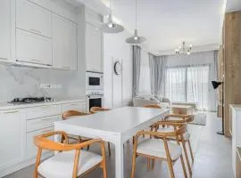 Luxury Two Bedroom Penthouse in Caesar Resort & SPA, Long Beach