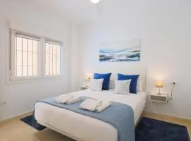 C35 Modern apt in Downtown