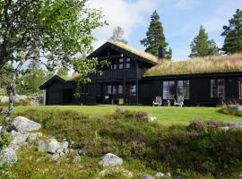 Moderne hytte plass for 10，位于Rendalen的酒店