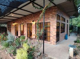 Wabi-Sabi House，位于Aguazul的酒店