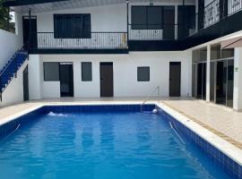 Hotel Sanrin GJ，位于Nilo的酒店