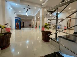 Hotel kaushalendra palace ,Rajgir，位于王舍城的酒店