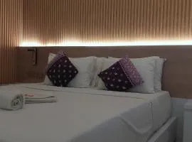萨努尔英达酒店