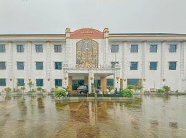 Urbanview Hotel D Calton Sukabumi，位于Cicurug的酒店
