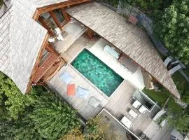 Chalet FLOCON Serre Chevalier cinéma sauna jaccuzi, piscine été