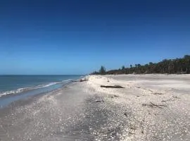 Sea Star 3 bedroom 2 bath BBQ