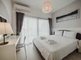 Terra Apartments in Caesar Blue Resort, Fixed Lunch till 3pm, Gym, Heated pool, Sauna, Kids club，位于Rizokarpaso的公寓