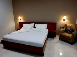 SNL MOUNTAIN VIEW hotel，位于Asafo的酒店