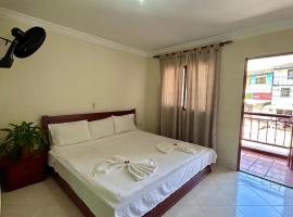 Hotel Los Balcones Oiba，位于Oiba的酒店