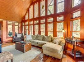 Spacious Georgia Escape Patio with Stunning Views!