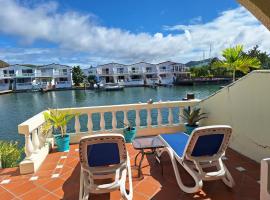 Comfortable villa near the beach，位于Jolly Harbour的酒店