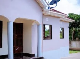 Njiro Pazuri Home