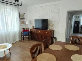 Apartament z Napoleonem w tle