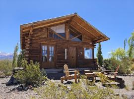 Cabañas Isidris Uspallata，位于乌斯帕亚塔的酒店