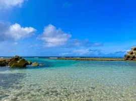 Mansions with Coral Island and Natural Pools