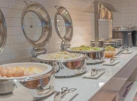 Echarm Hotel Zigong Machishui Wanda Plaza，位于自贡的酒店