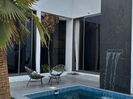 شاليهات بلاسيو，位于Ḩayl的酒店