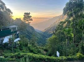 Beyond Nomad Luxury Hostel，位于埃拉的酒店