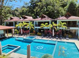 Bungalows Beachfront Hotel，位于蓬塔乌巴的酒店
