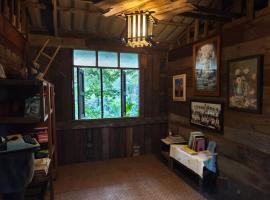 hug pang mao homestay Lampang โฮมสเตย์ฮักปางมะโอ ลำปาง，位于Ban Cham Pu Loei的酒店