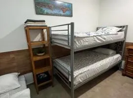 Room for 4 next to BCN airport