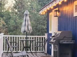 -Serendipity Lodge at Yosemite- BBQ-Full Kitchen-King Bed