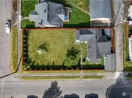 Massive 2 bedroom with fenced yard