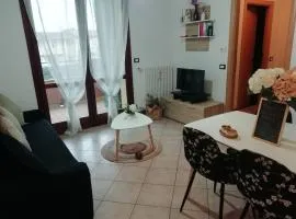 Pretty home near station