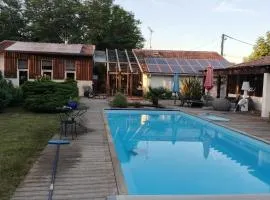Villa charmante à Saint-Vincent-de-Paul avec piscine privée