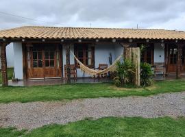Vale das Pedras Suítes，位于圣托梅-达斯莱特拉斯的度假屋