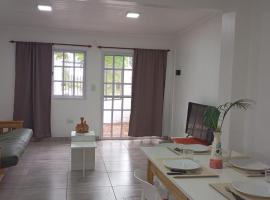 Morada Elim，位于波萨达斯的酒店