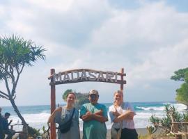 fardan Tenda camping madasari，位于庞岸达兰的豪华帐篷营地