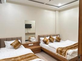 Shree ShyamRaj Hotel，位于乌贾因的酒店