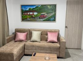 Beautiful New Apartment，位于卡拉尔卡的酒店