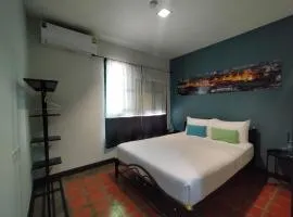 Baan Wangderm Hotel