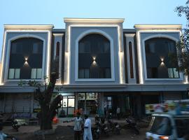 RRR Palace, Maheshwar，位于Maheshwar的酒店