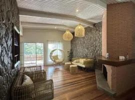 Mountain Charm Home in Baguio