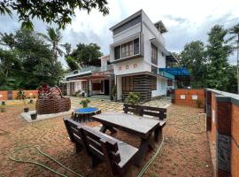 Luxury Villa，位于Akathumuri的酒店