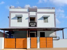 Super Hotel O Okkilipalayam，位于哥印拜陀的酒店
