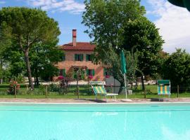 Agriturismo Santa Barbara，位于米拉的酒店