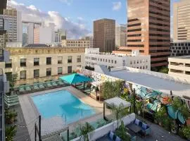 Alma San Diego Downtown, a Tribute Portfolio Hotel