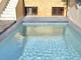 Azure Dream, Pool Edge, Nikiti