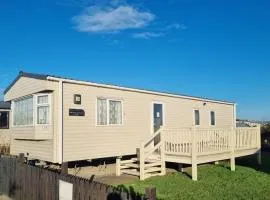 134 HOLIDAY RESORT UNITY BREAN CENTRALLY LOCATED Pets stay free Max 2 pets No workers sorry