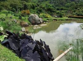 Acualandia Fish，位于萨赛马的酒店
