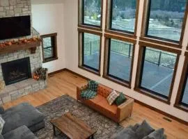 Trails End Lodge
