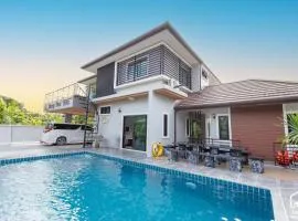 Jazzy Pool Villa Hatyai