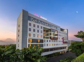 超级广场费屋酒店 ，位于万隆的酒店